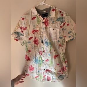 Modern Amusement Button Up
